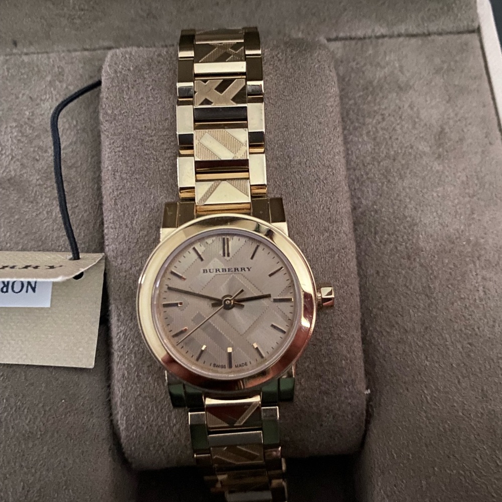 Burberry Gold Watch-Brand New